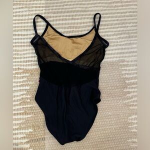 Mesh back black Yumiko